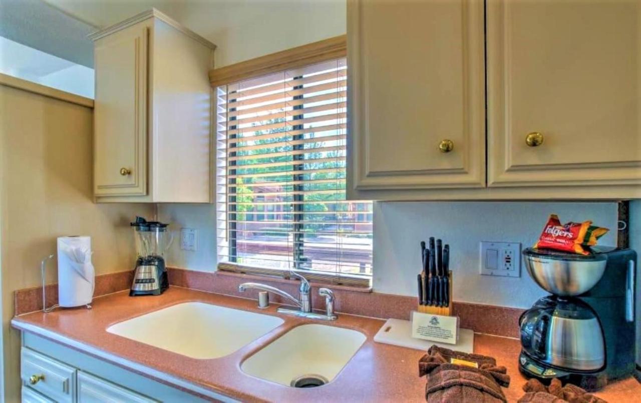 Sedona Pines Resort Exterior photo A kitchen with a double sink