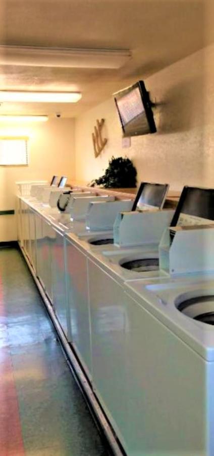 Sedona Pines Resort Exterior photo Laundry facilities at the station