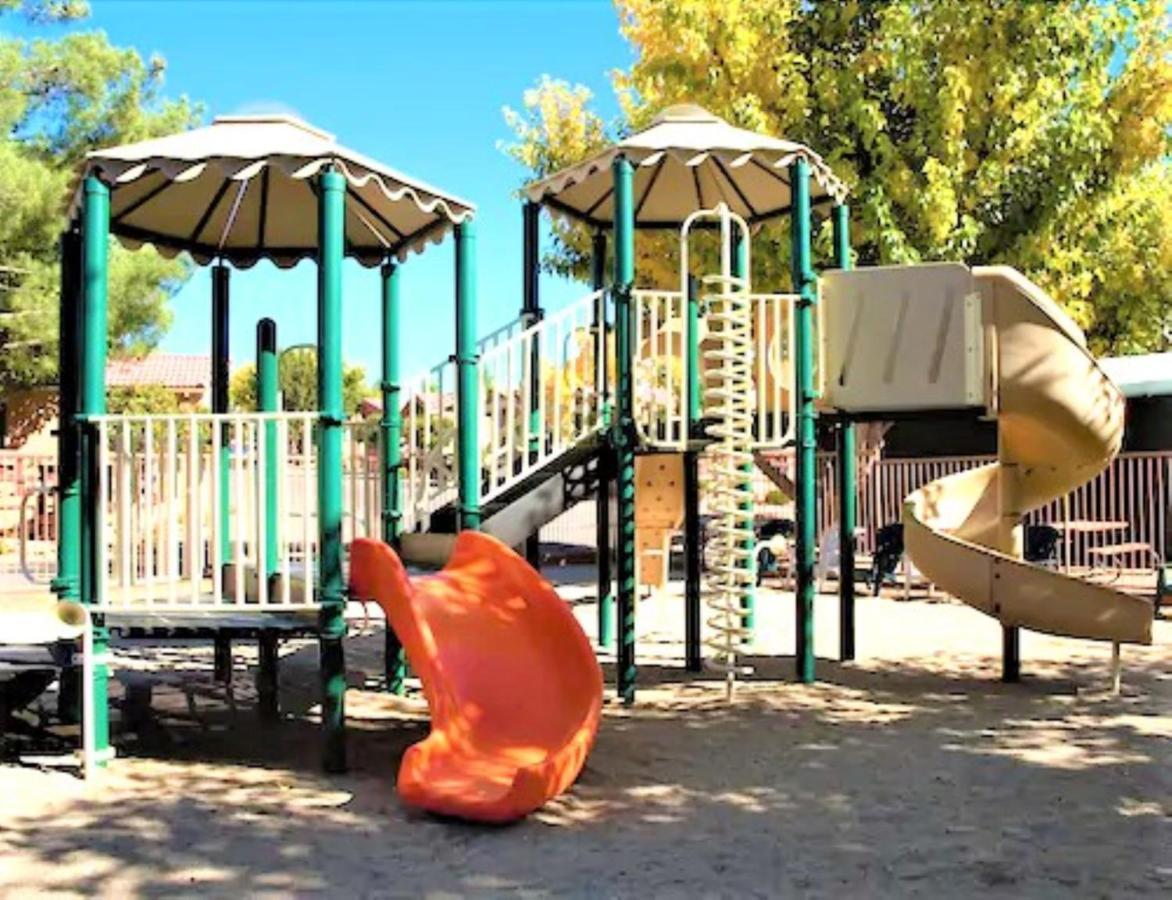 Sedona Pines Resort Exterior photo Playground at the school